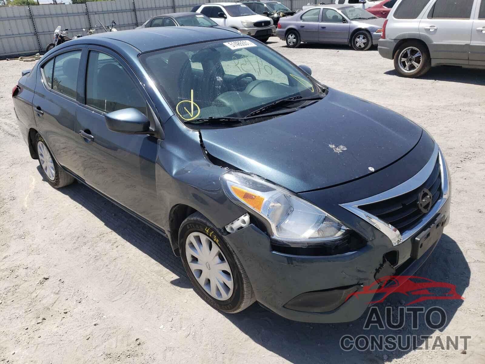 NISSAN VERSA 2017 - 3N1CN7AP0HL802312