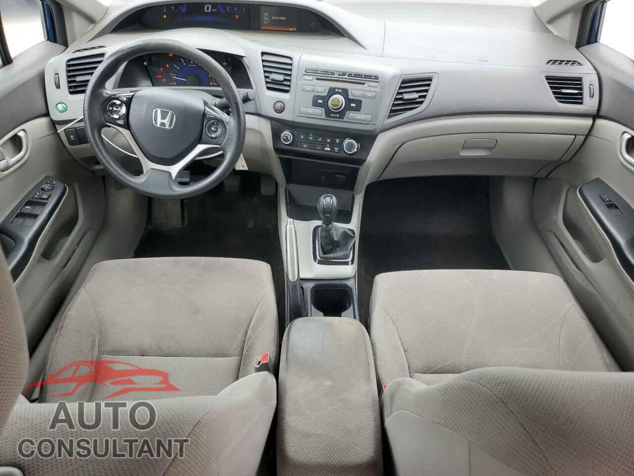 HONDA CIVIC 2012 - 2HGFB2E56CH511587