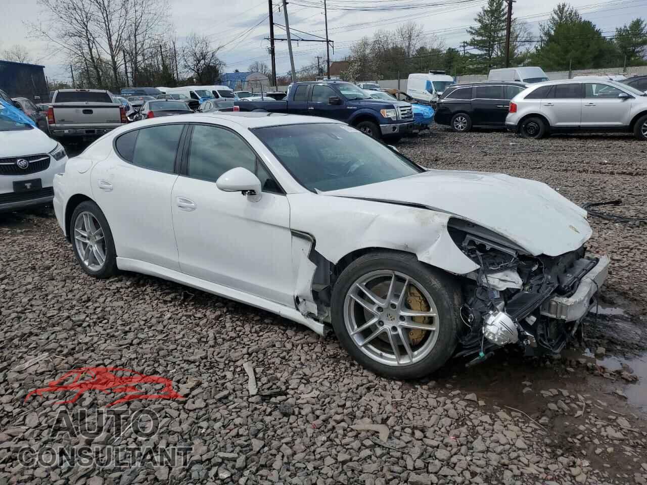 PORSCHE PANAMERA 2015 - WP0AA2A73FL001692