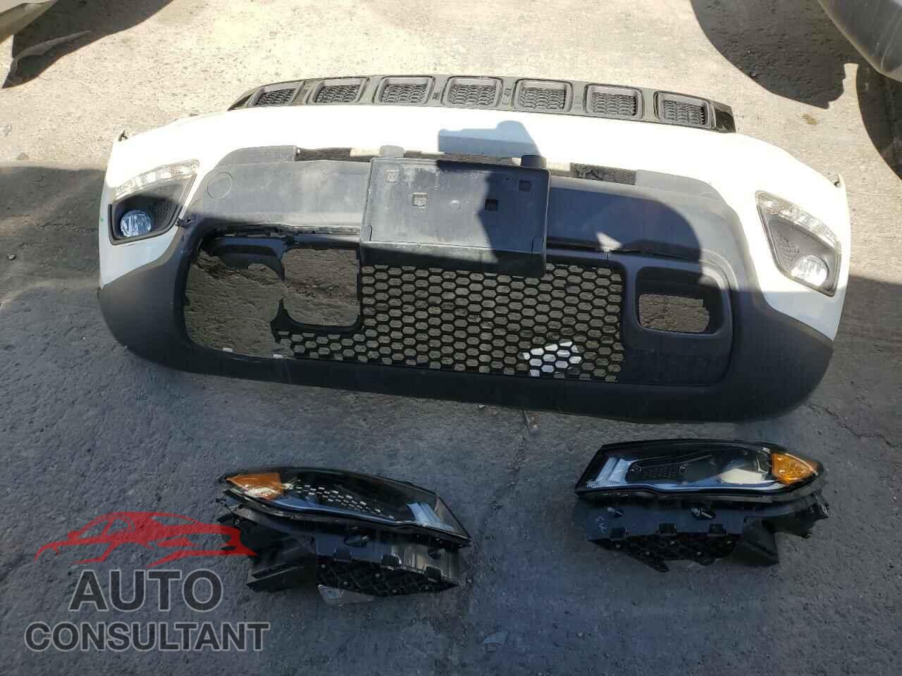 JEEP COMPASS 2021 - 3C4NJDDB0MT501324