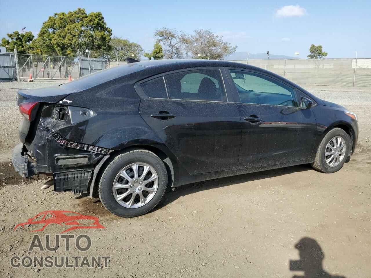 KIA FORTE 2017 - 3KPFK4A74HE029575