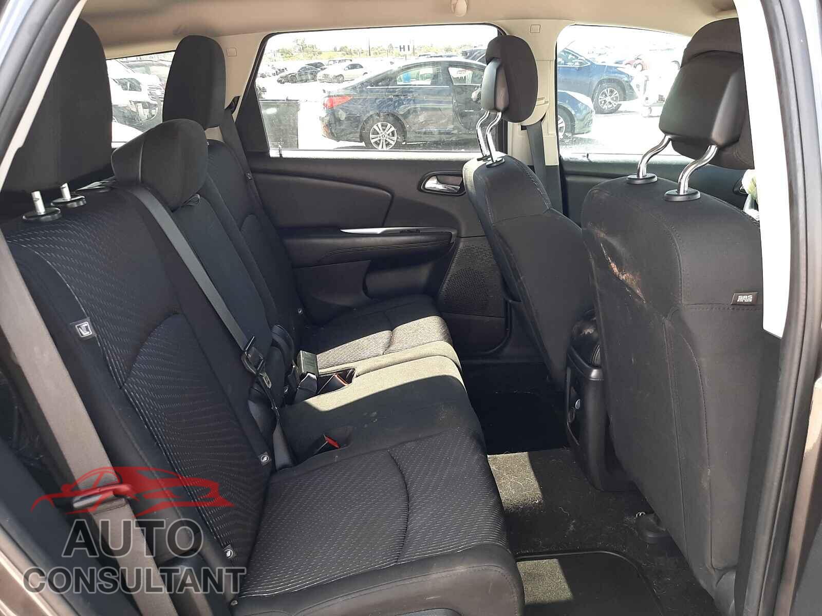 DODGE JOURNEY 2016 - 3C4PDCBBXGT124390