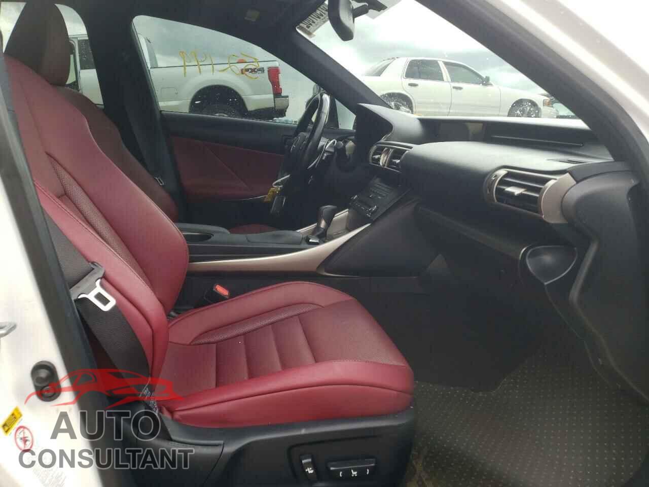 LEXUS IS 2016 - JTHBA1D20G5005931