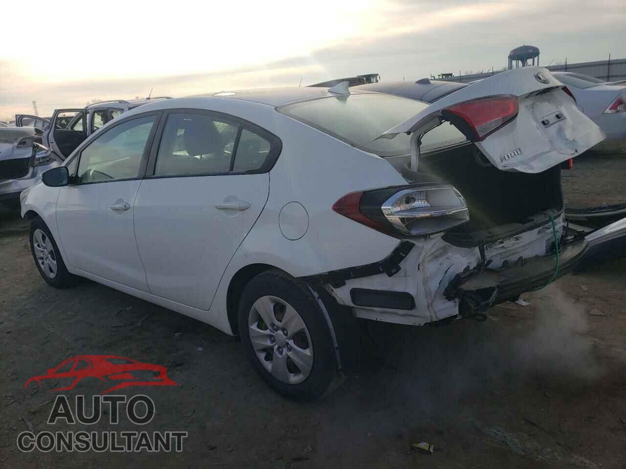 KIA FORTE 2017 - 3KPFK4A72HE086261