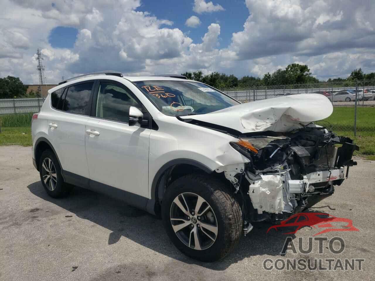 TOYOTA RAV4 2017 - JTMWFREV4HJ127888