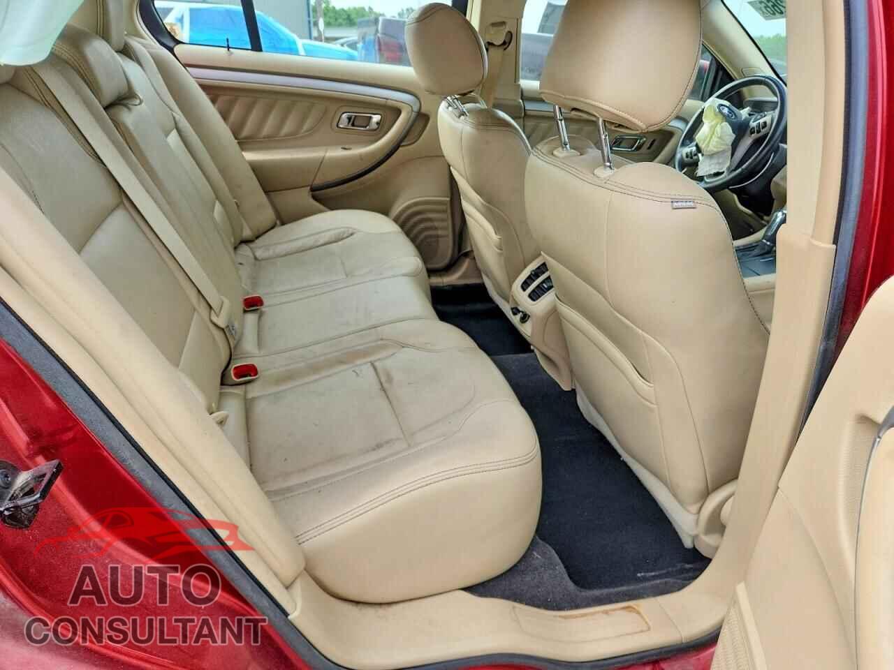 FORD TAURUS 2017 - 1FAHP2E85HG112276