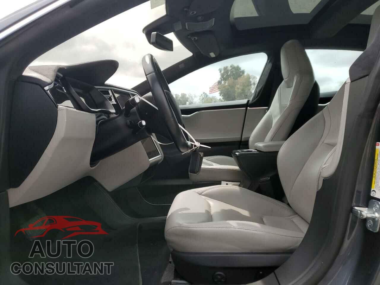 TESLA MODEL S 2015 - 5YJSA1S12FF098654