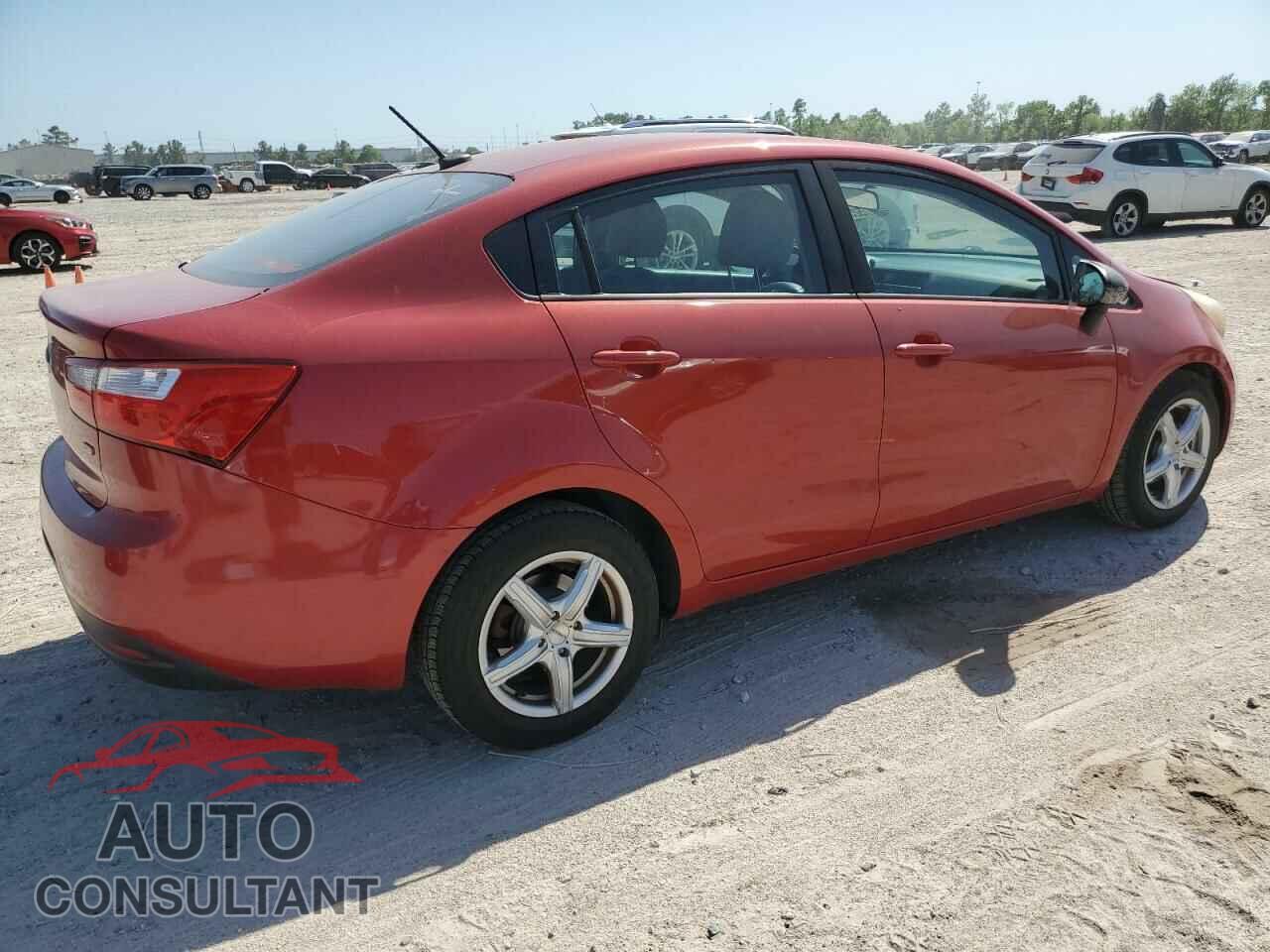 KIA RIO 2014 - KNADM4A31E6387648