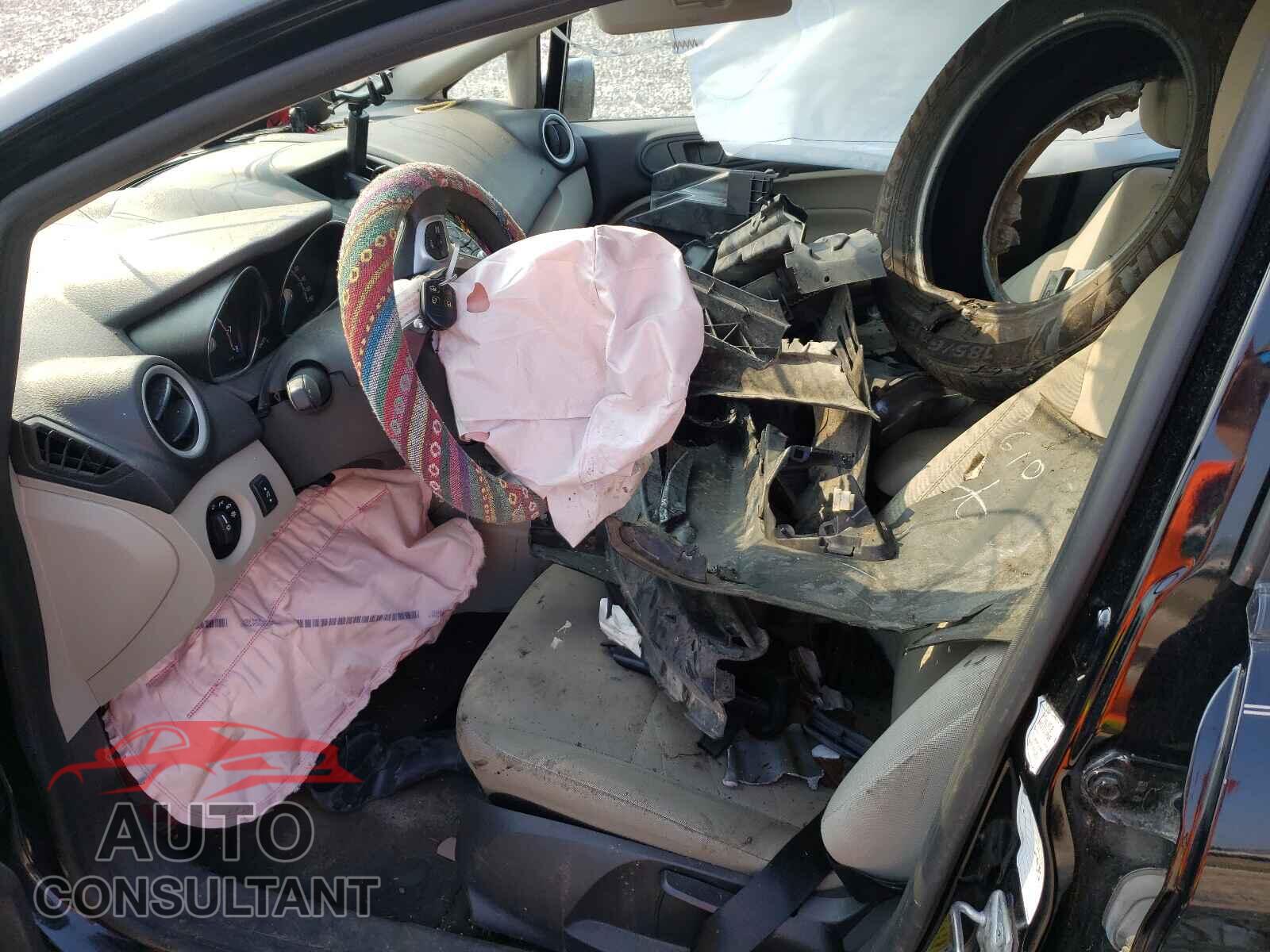 FORD FIESTA 2017 - 3FADP4BJ9HM112921