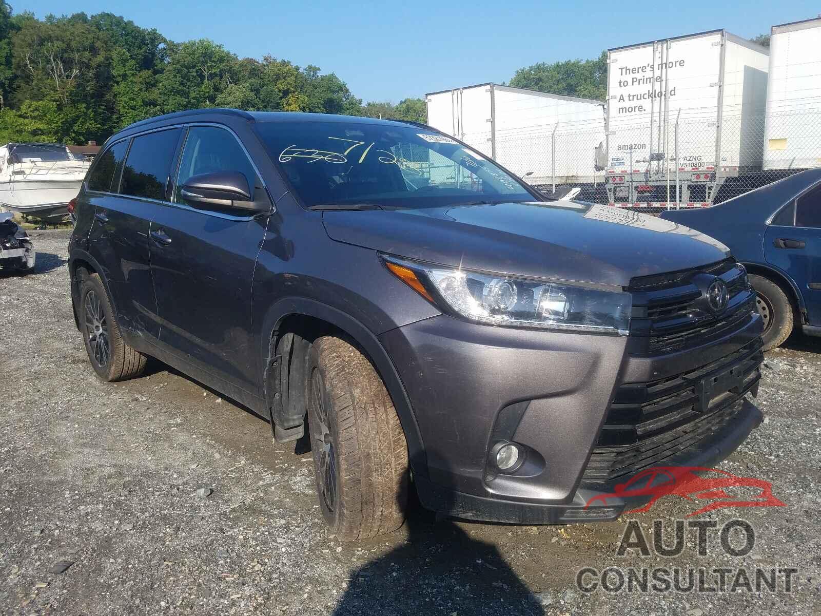 TOYOTA HIGHLANDER 2018 - 5TDJZRFH6JS800084