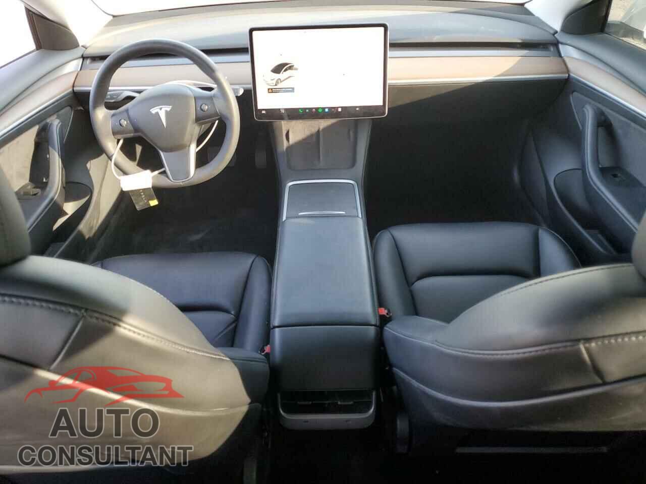 TESLA MODEL 3 2021 - 5YJ3E1EA5MF018216
