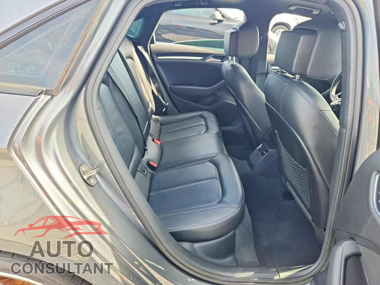 AUDI A3 2020 - WAUBEGFF7LA102289