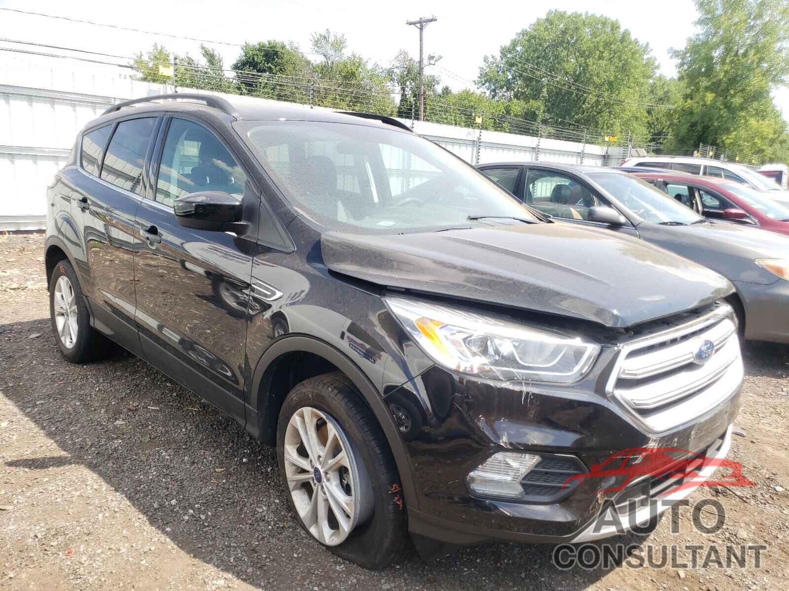 FORD ESCAPE 2017 - 1FMCU9GD8HUA17935