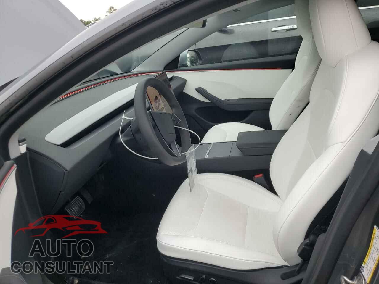 TESLA MODEL 3 2024 - 5YJ3E1EA7RF860501