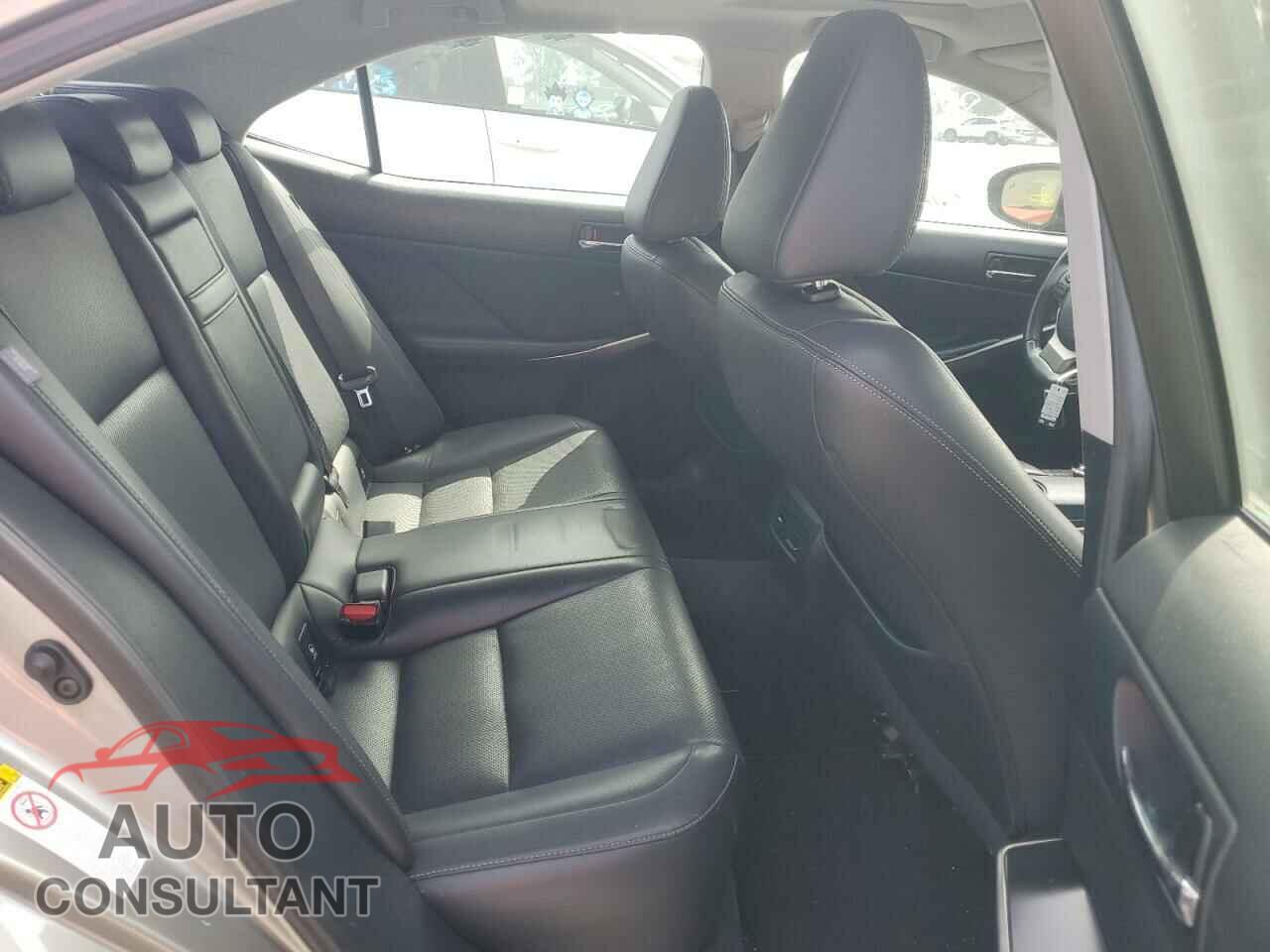 LEXUS IS 2014 - JTHBF1D26E5025051