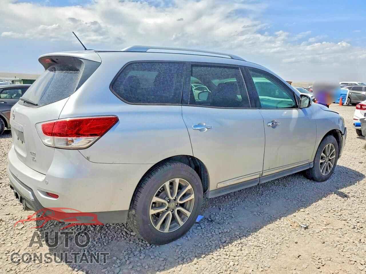 NISSAN PATHFINDER 2013 - 5N1AR2MM3DC659211