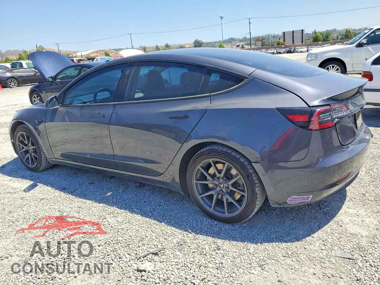 TESLA MODEL 3 2018 - 5YJ3E1EA6JF158643