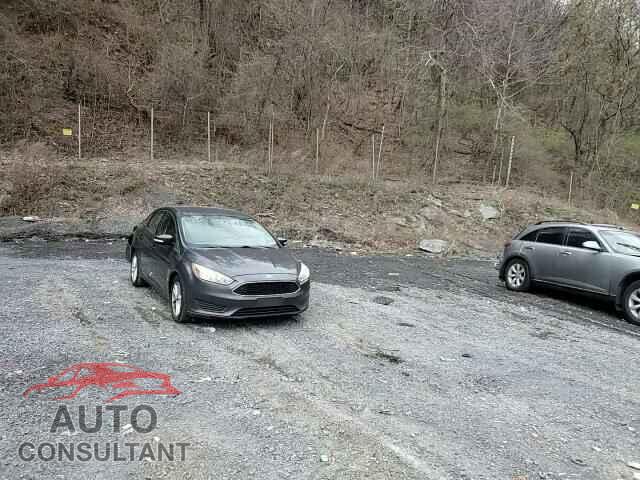 FORD FOCUS 2016 - 1FADP3F2XGL303275
