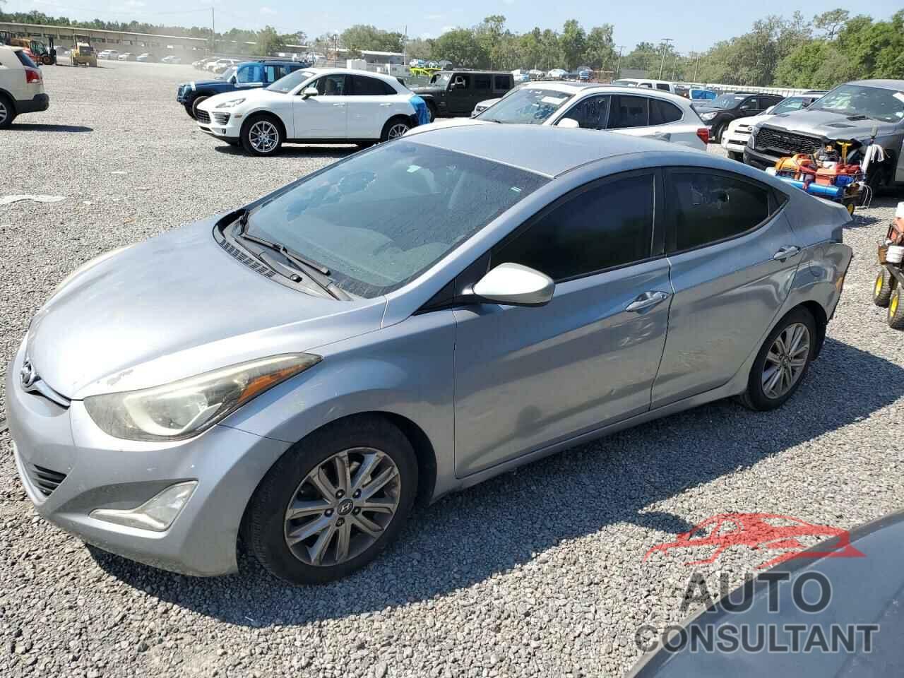 HYUNDAI ELANTRA 2015 - 5NPDH4AE7FH608119