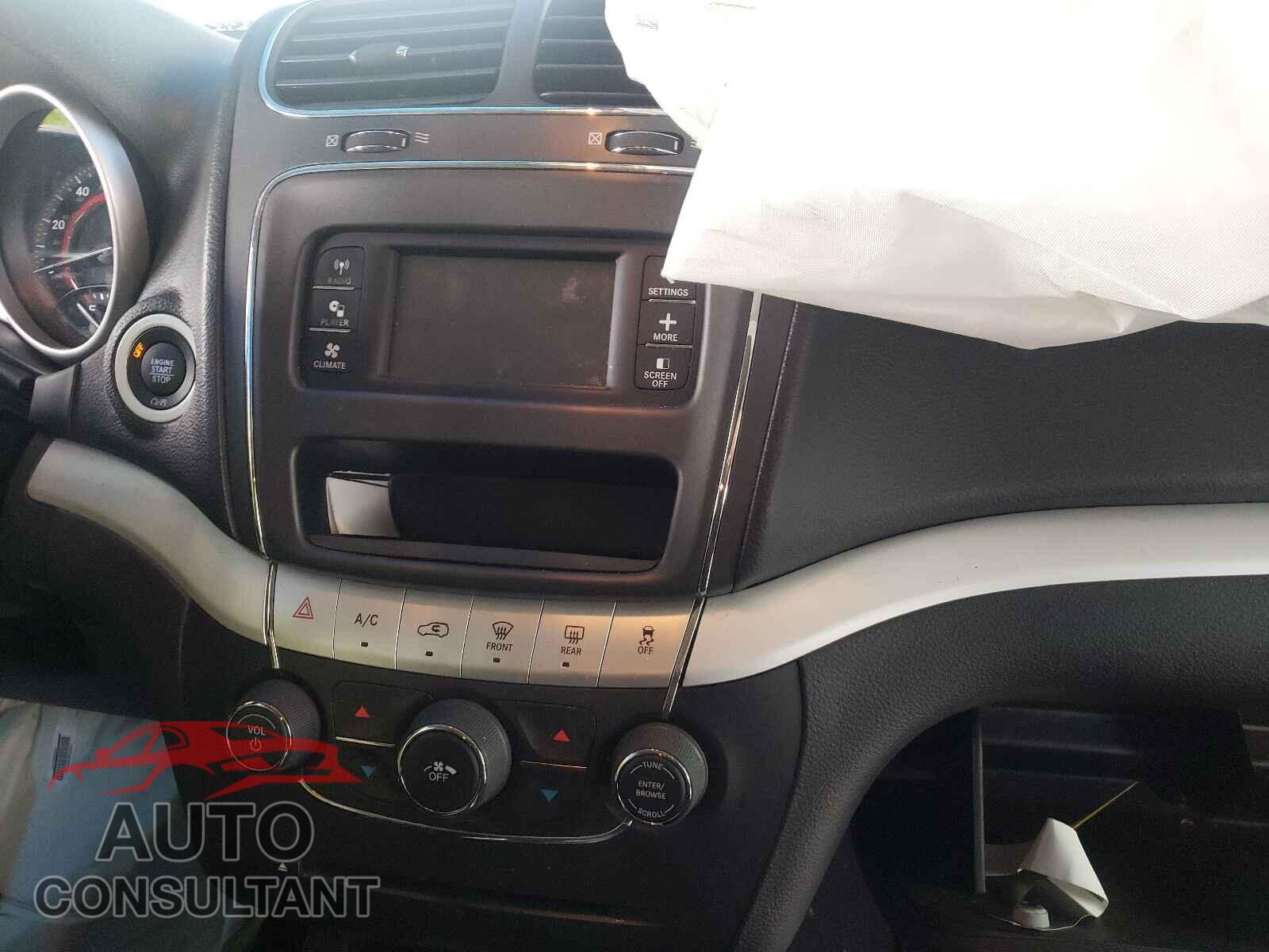 DODGE JOURNEY 2018 - 3C4PDCAB7JT521385