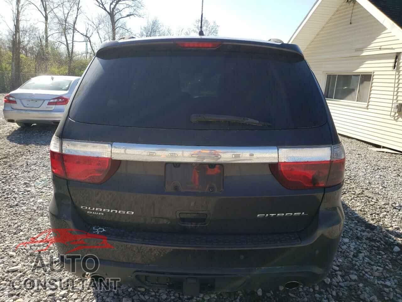 DODGE DURANGO 2013 - 1C4SDJET3DC580127