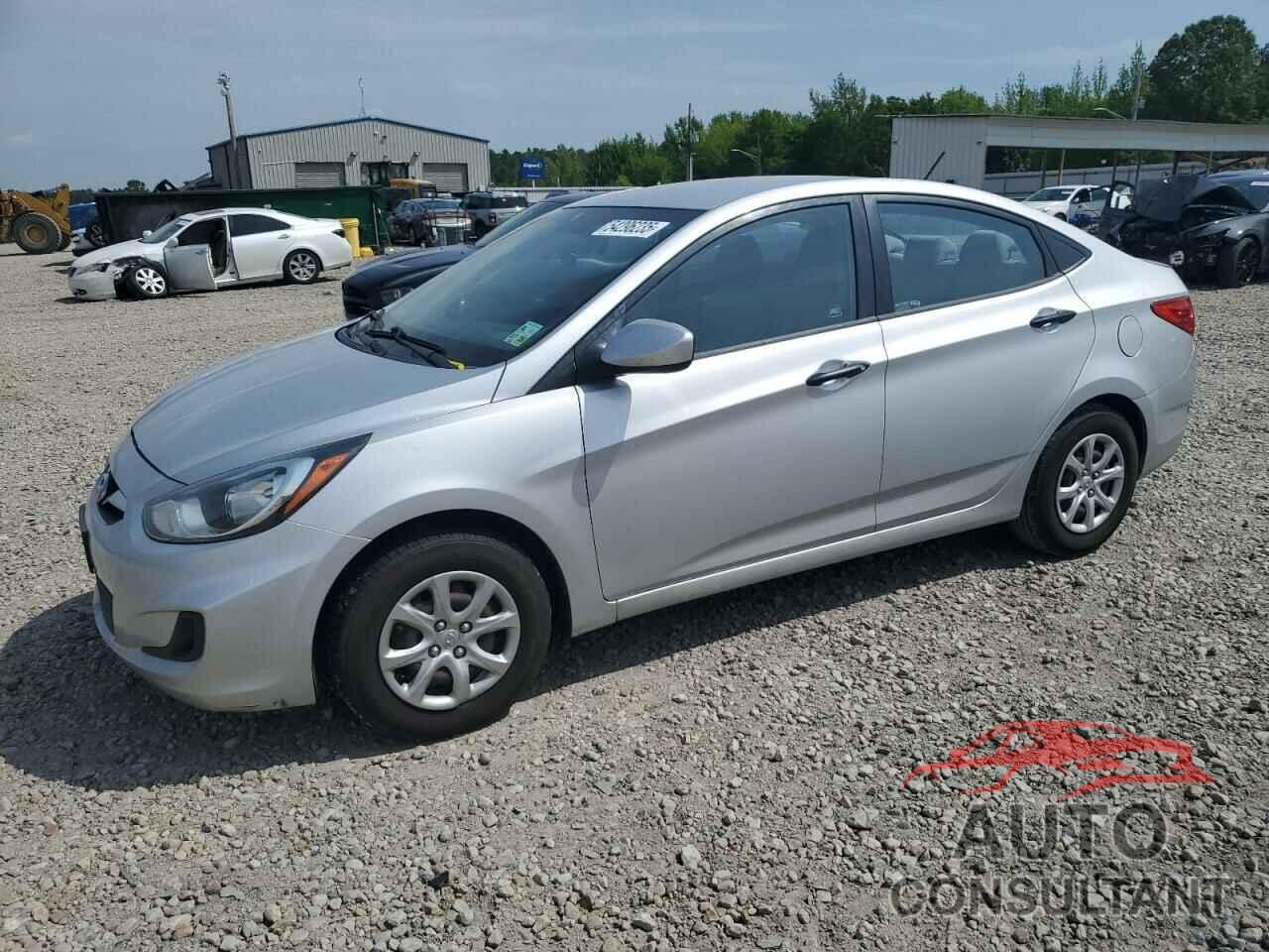 HYUNDAI ACCENT 2012 - KMHCT4AEXCU081121