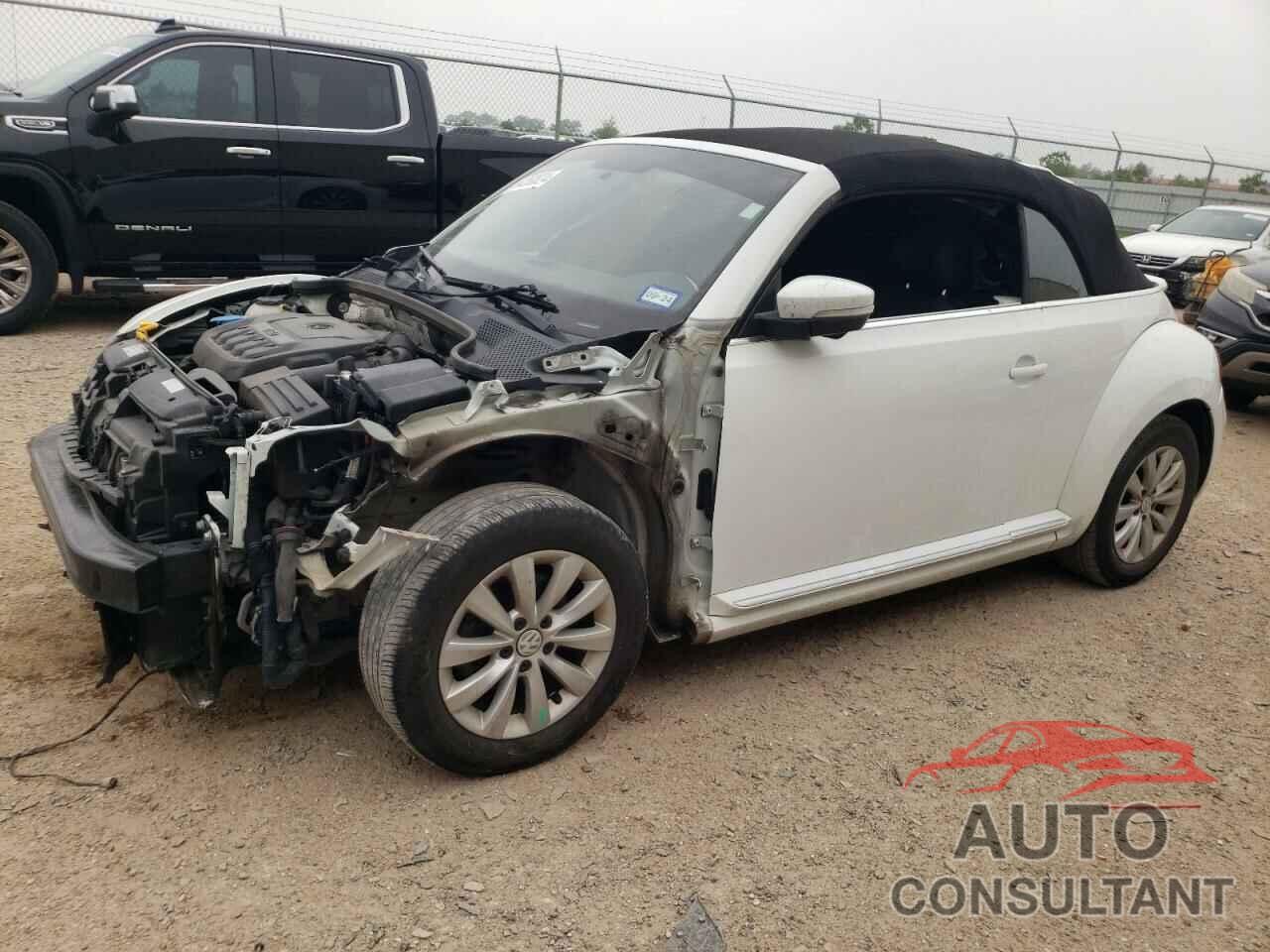 VOLKSWAGEN BEETLE 2018 - 3VW5DAAT6JM511765