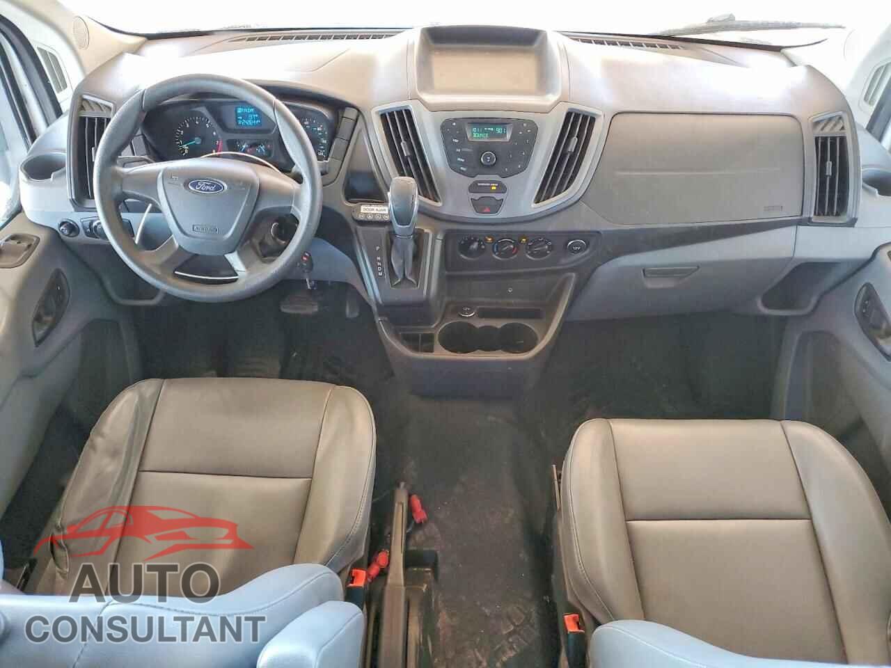 FORD TRANSIT 2015 - 1FTNE2CM5FKB06586