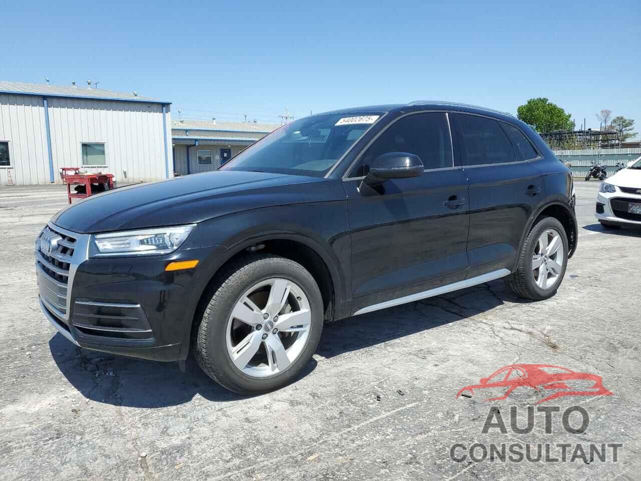 AUDI Q5 2018 - WA1ANAFY8J2207406