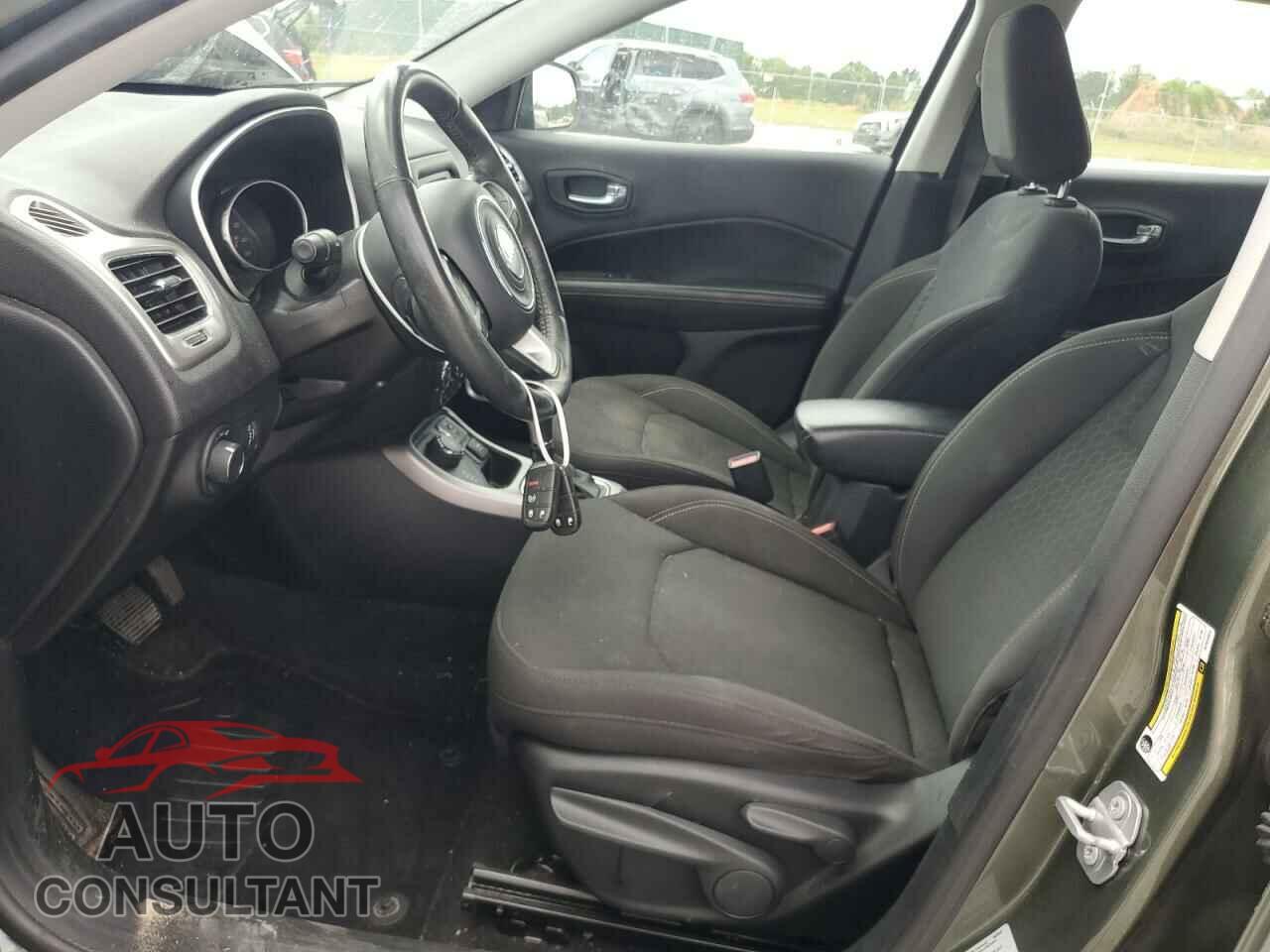JEEP COMPASS 2017 - 3C4NJDAB1HT656524