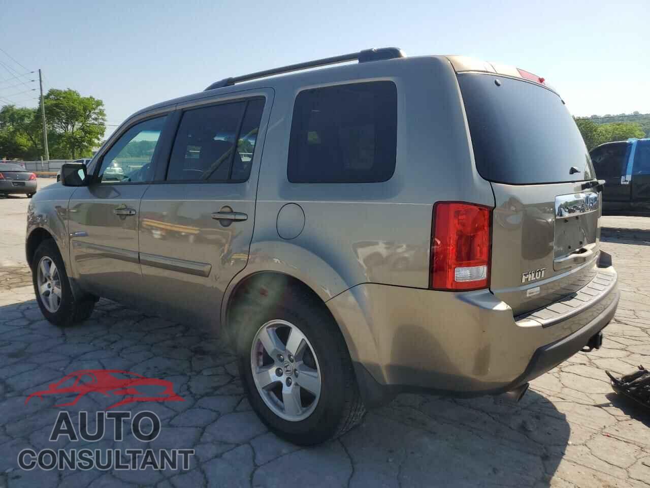 HONDA PILOT 2011 - 5FNYF3H50BB029800