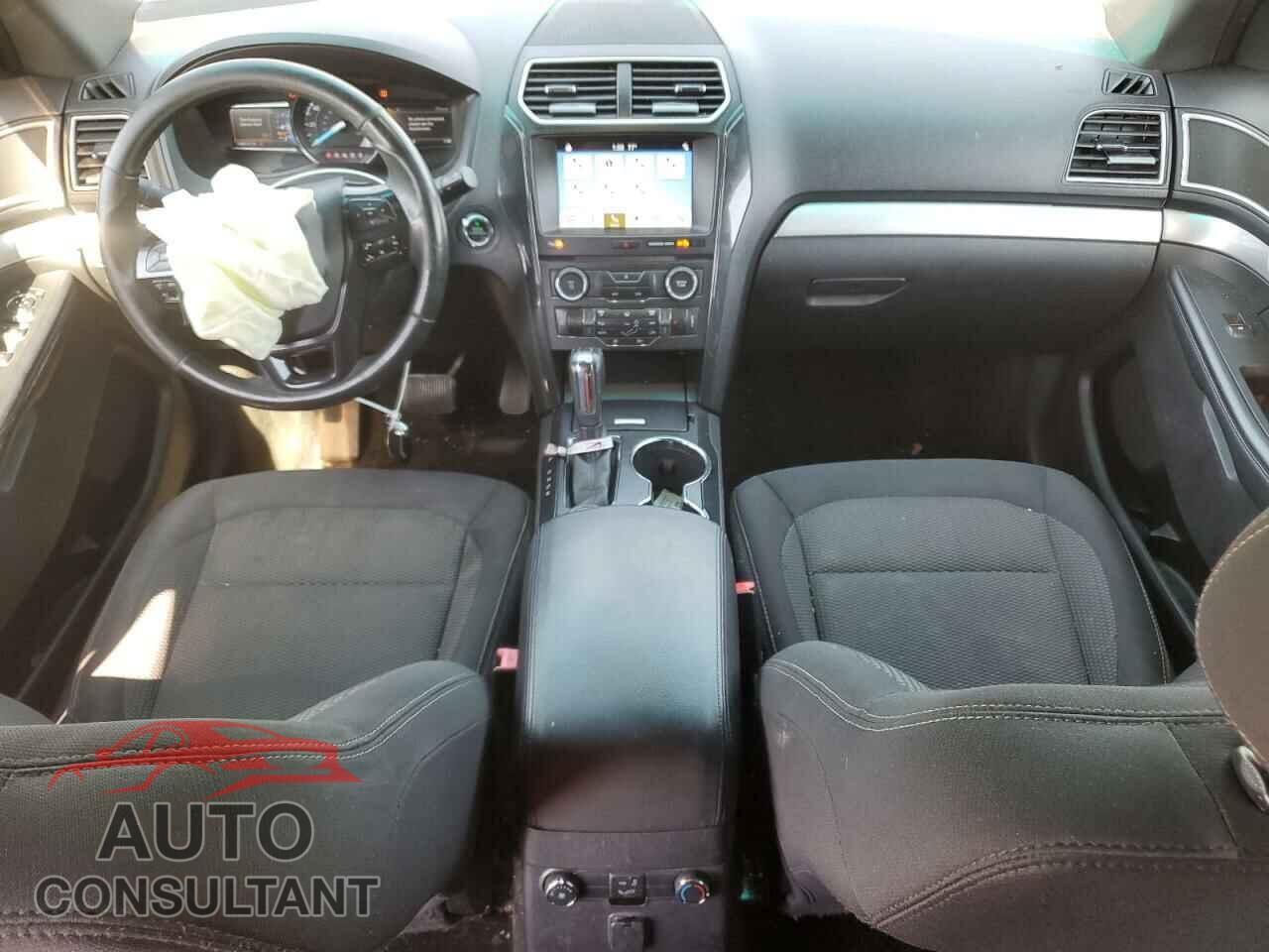 FORD EXPLORER 2017 - 1FM5K8D80HGB25917