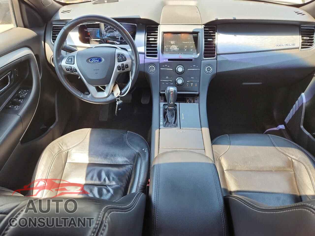 FORD TAURUS 2015 - 1FAHP2E85FG120553