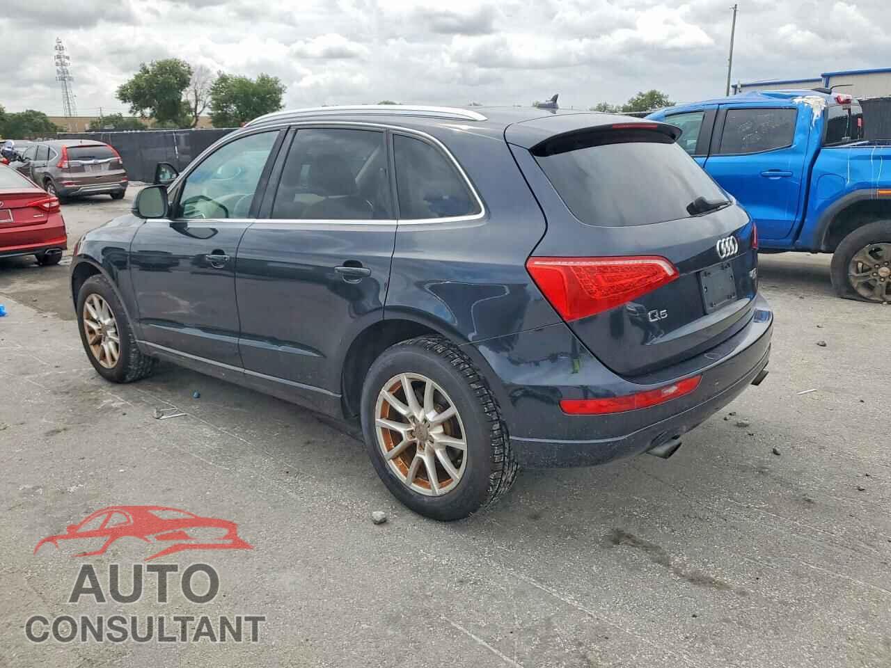 AUDI Q5 2012 - WA1LFAFP2CA057122