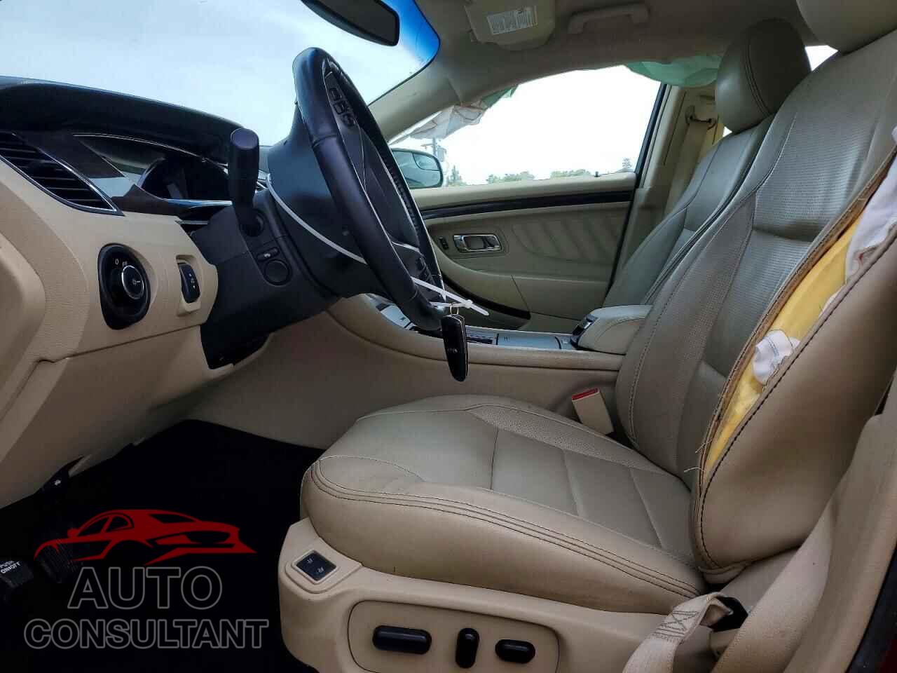 FORD TAURUS 2016 - 1FAHP2F82GG114192