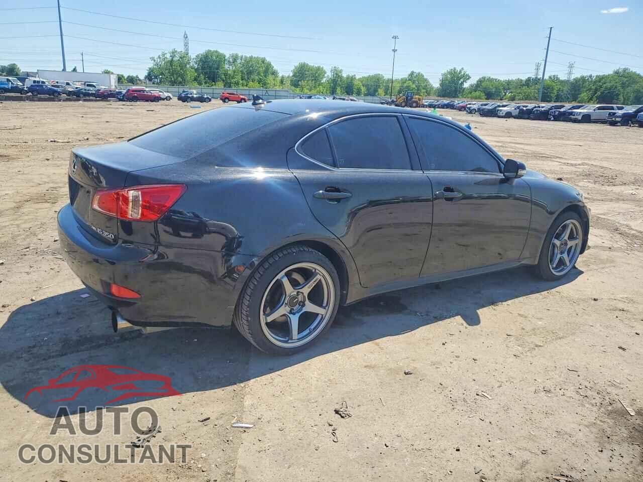 LEXUS IS 2011 - JTHCE5C20B5001050