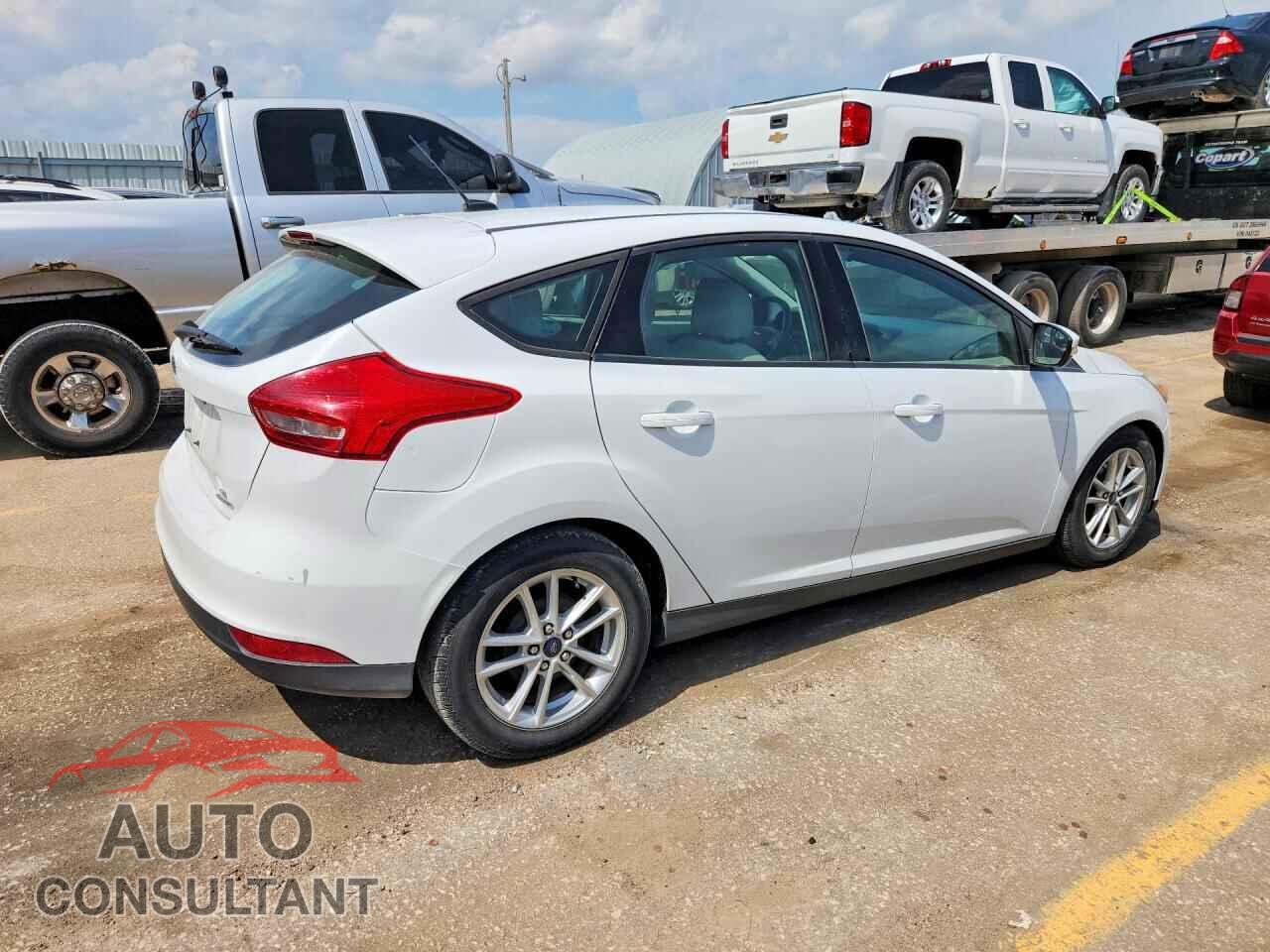 FORD FOCUS 2016 - 1FADP3K29GL269349
