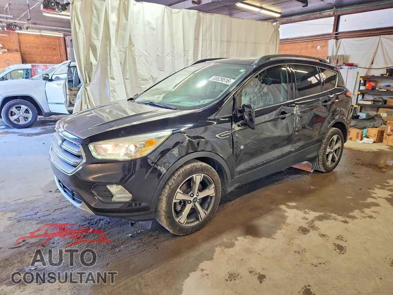 FORD ESCAPE 2017 - 1FMCU9G92HUC38135