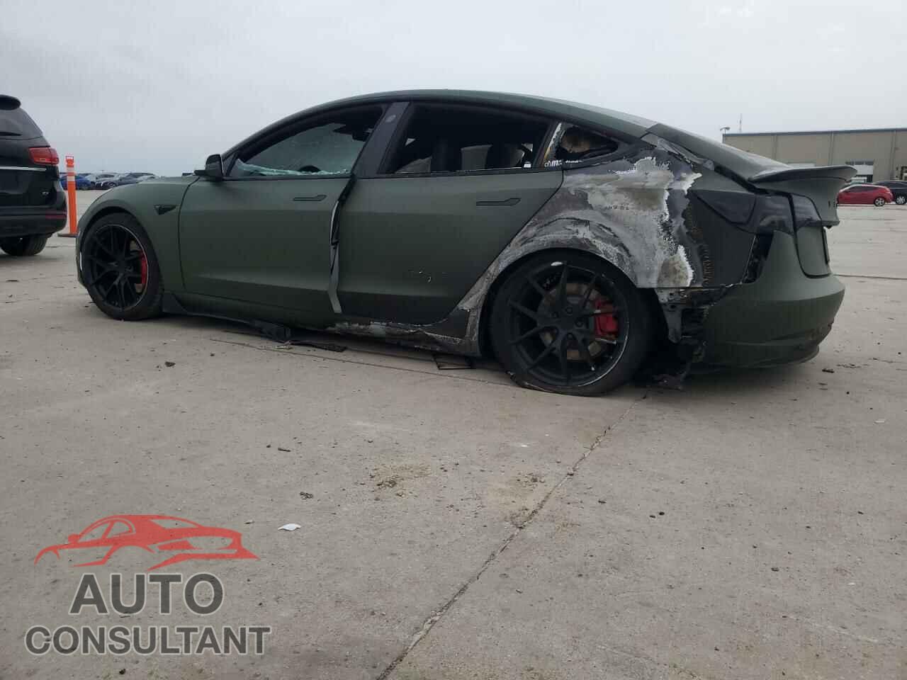 TESLA MODEL 3 2021 - 5YJ3E1EA4MF977784