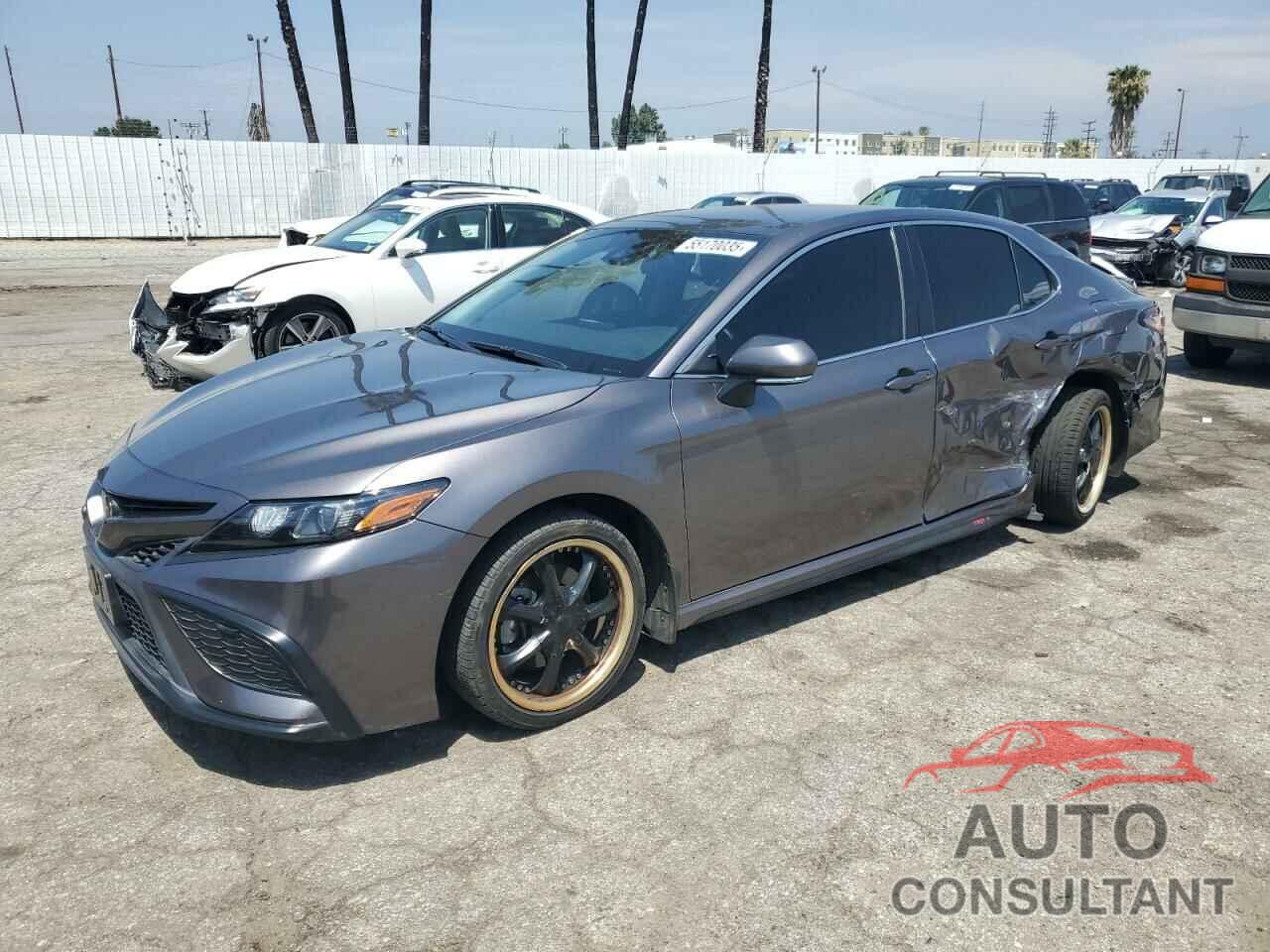 TOYOTA CAMRY 2022 - 4T1G11AK3NU673524