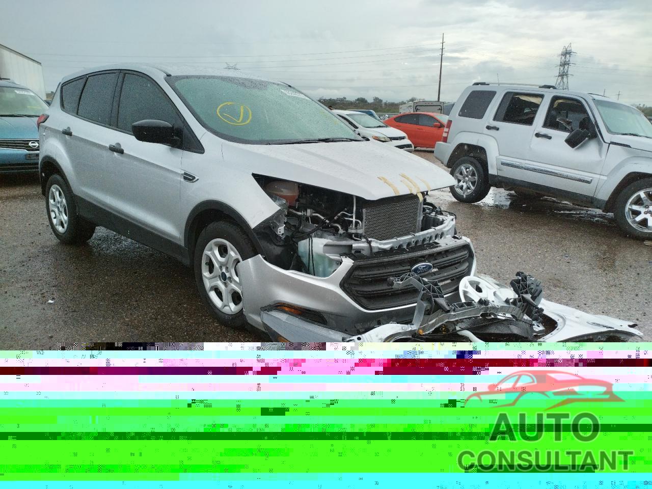 FORD ESCAPE 2019 - 1FMCU0F73KUC05096