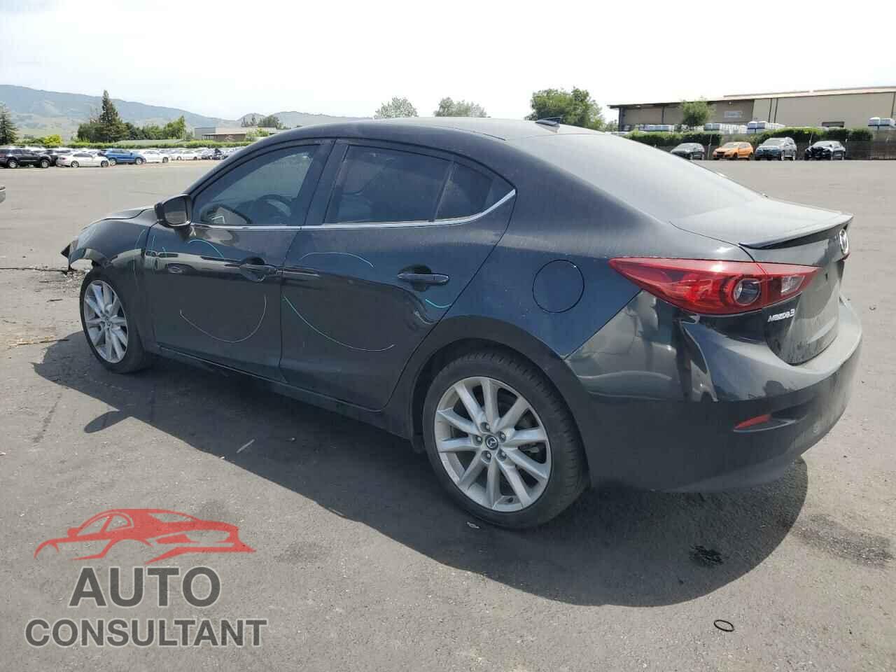 MAZDA 3 2017 - 3MZBN1V7XHM122652