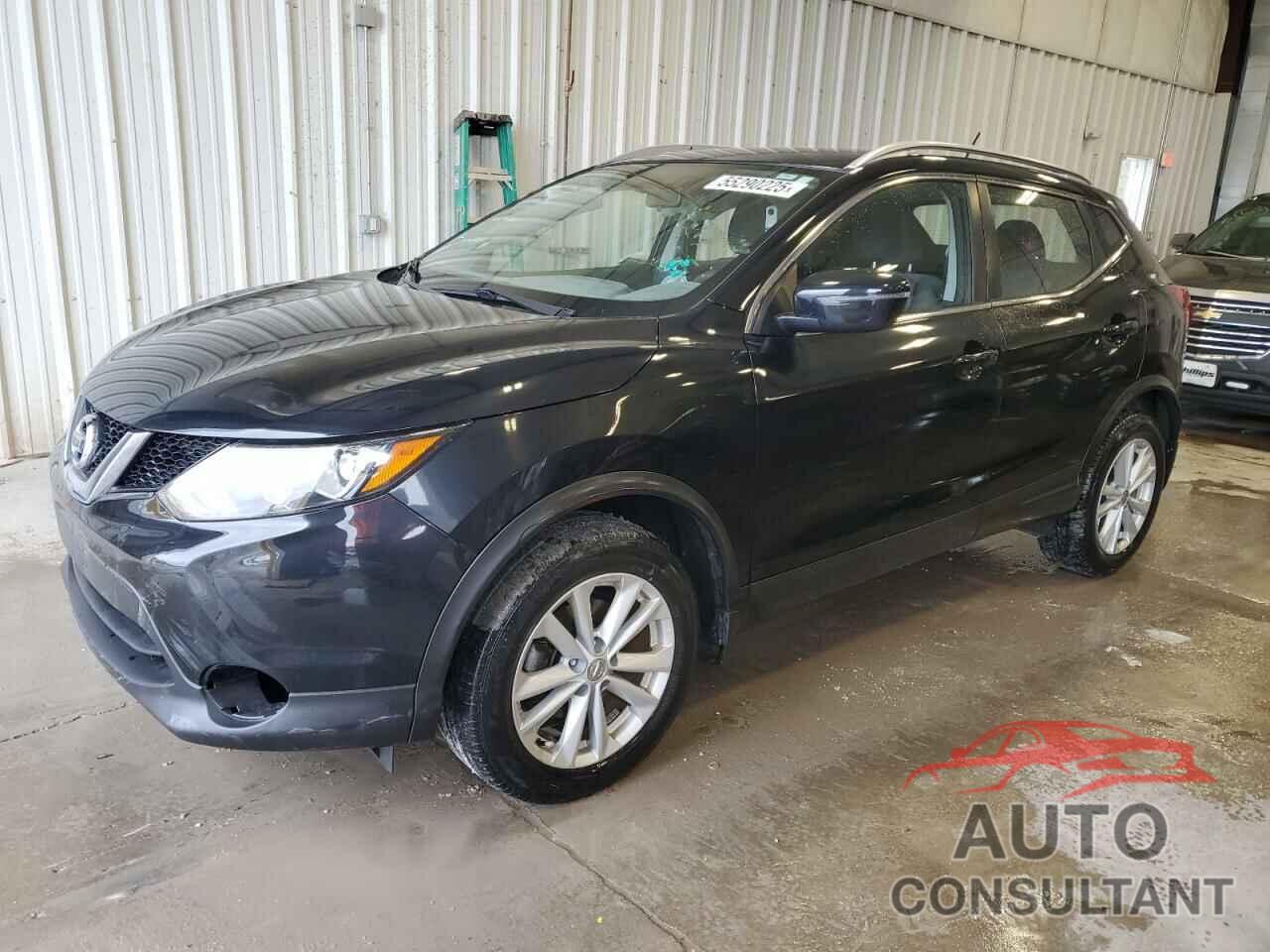 NISSAN ROGUE 2017 - JN1BJ1CR5HW115131