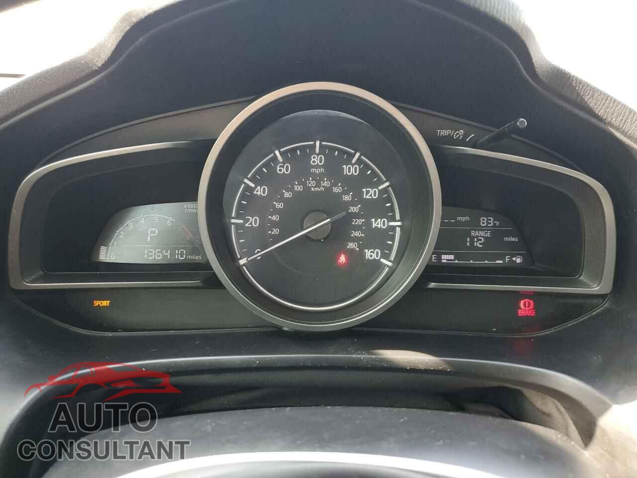 MAZDA 3 2018 - 3MZBN1U74JM225699