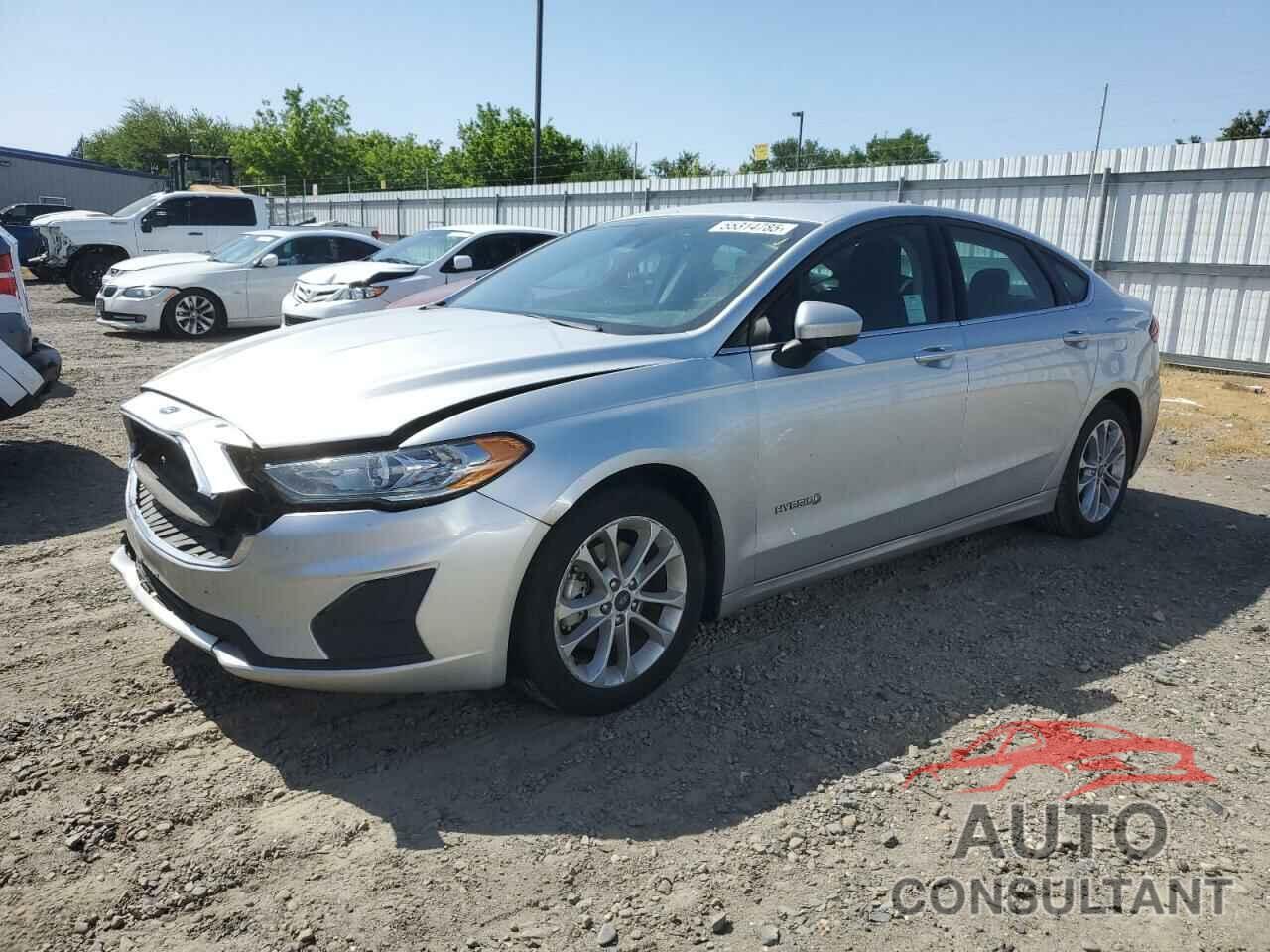 FORD FUSION 2019 - 3FA6P0LU6KR182297