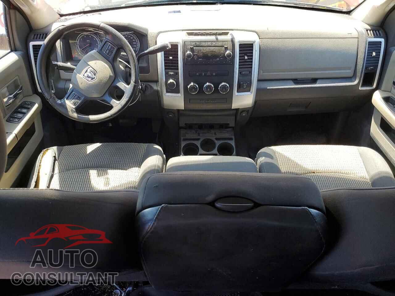 DODGE RAM 1500 2012 - 1C6RD7LT3CS126329