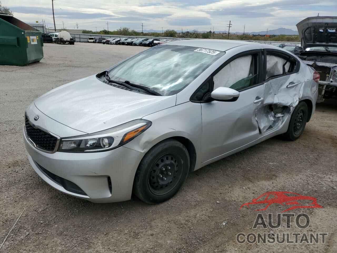 KIA FORTE 2017 - 3KPFK4A73HE018776