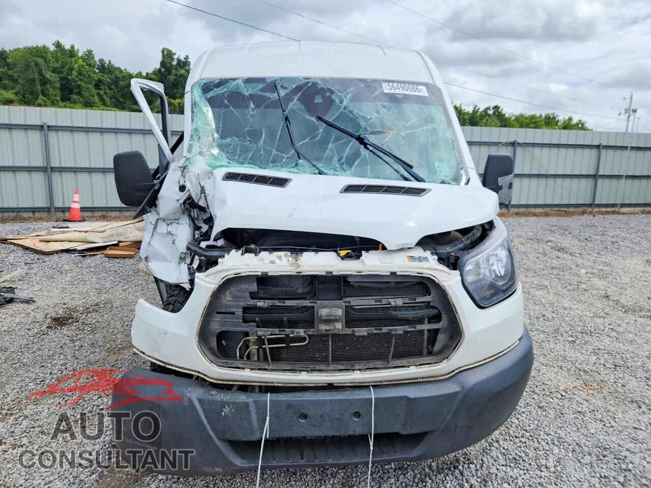 FORD TRANSIT 2019 - 1FTYR2CM7KKA82982