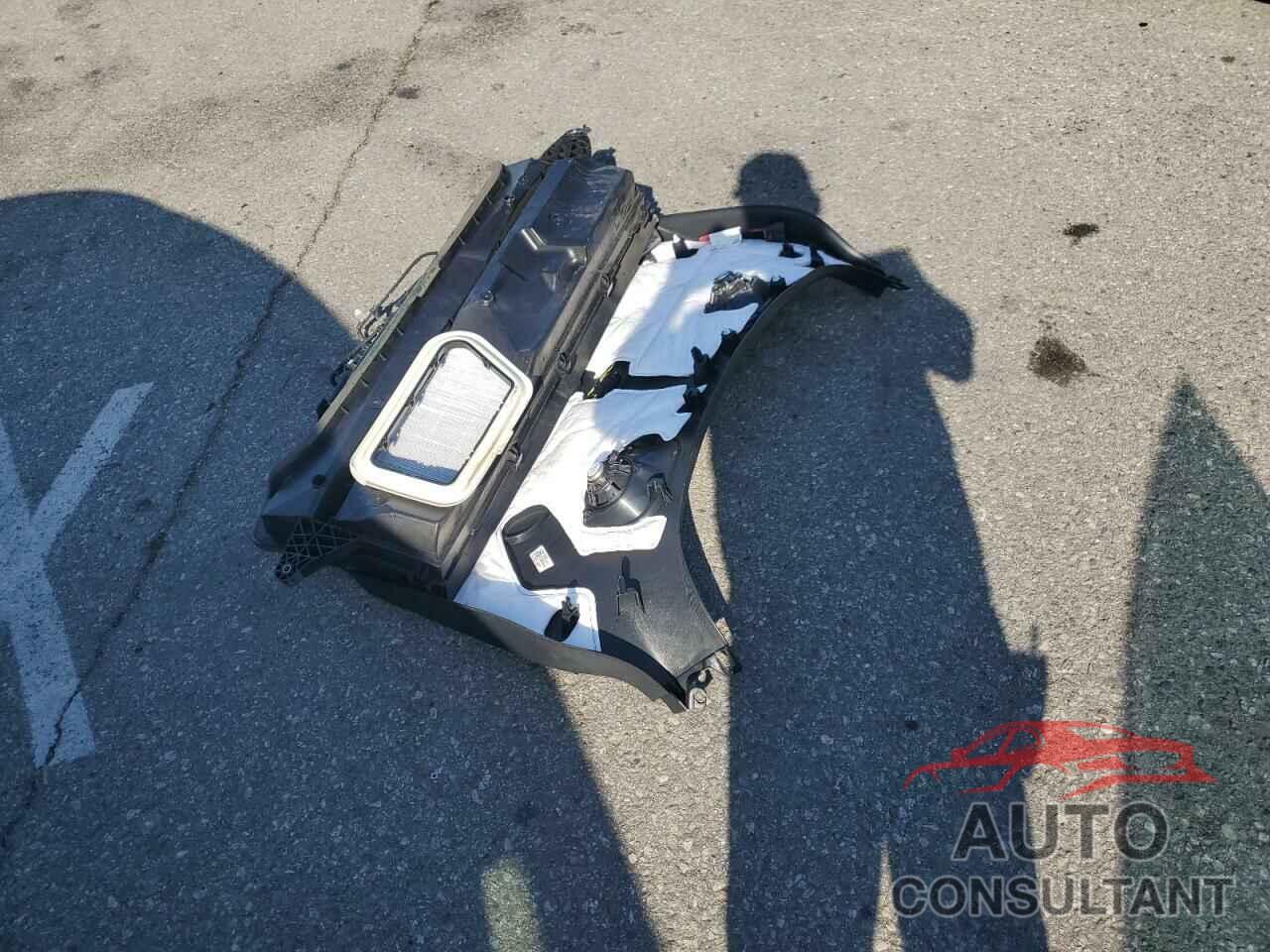 TESLA MODEL Y 2023 - 7SAYGDEE1PA072010