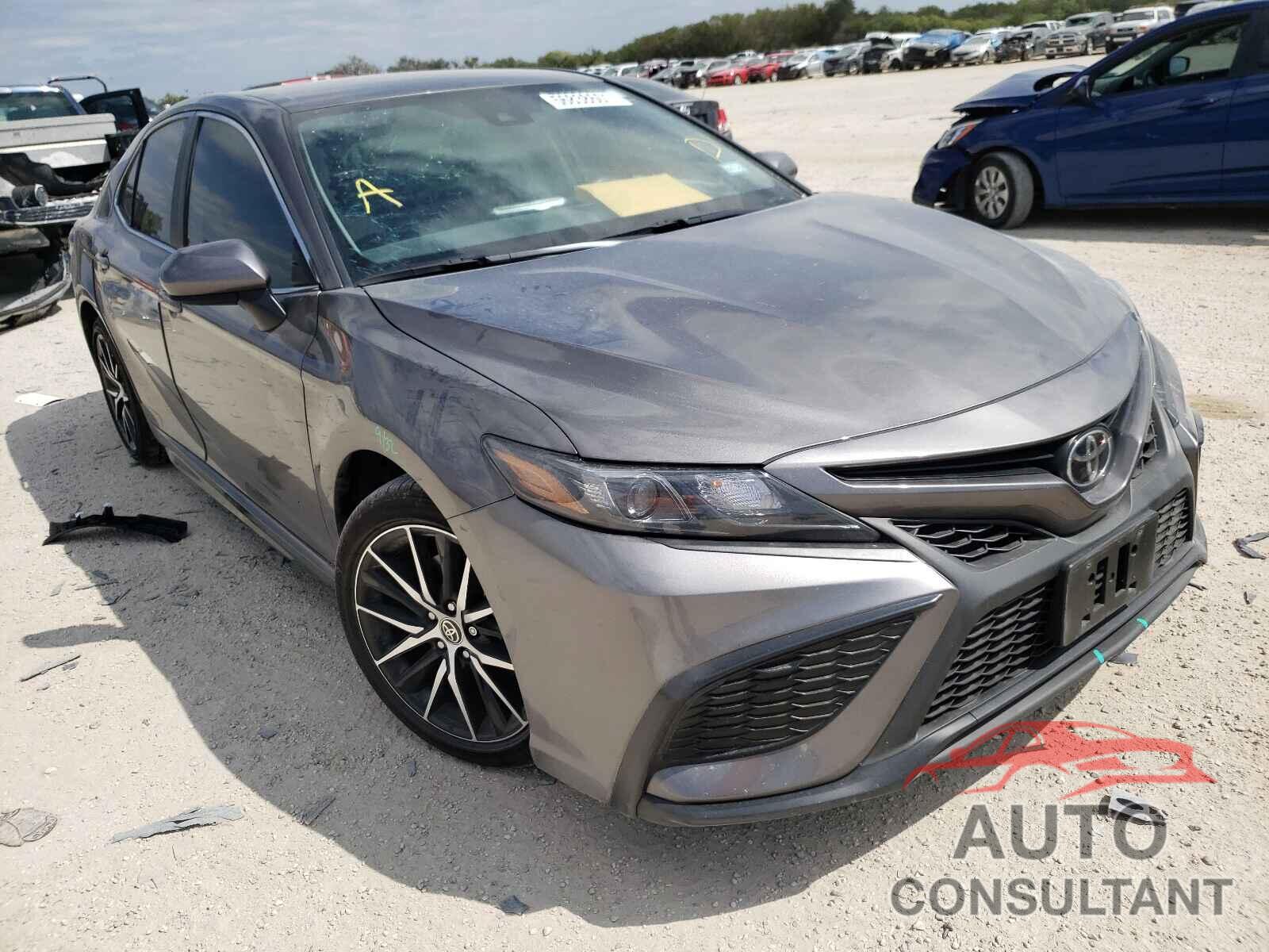 TOYOTA CAMRY 2021 - 4T1G11AK6MU536771